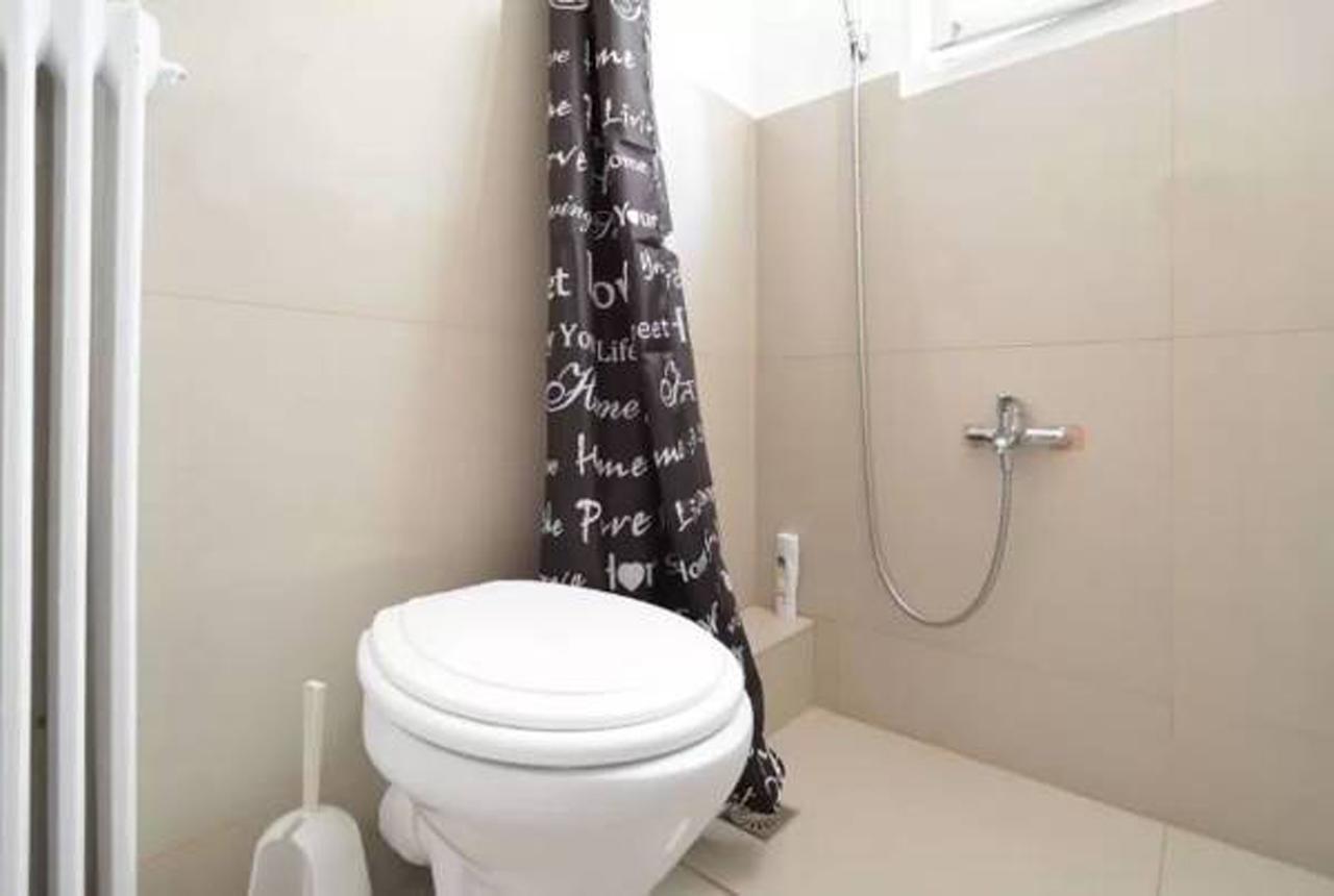 The White House Apartment Athens Luaran gambar